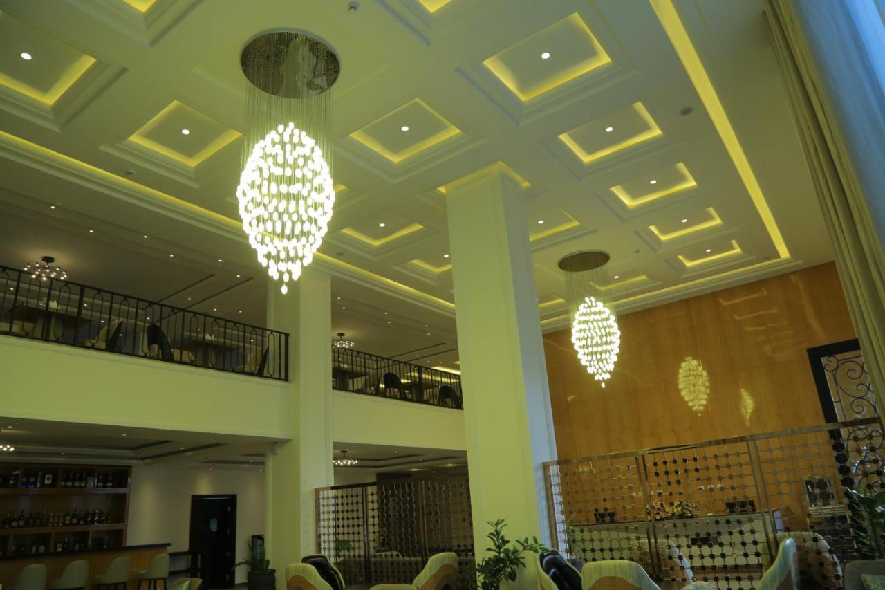 Check Inn Hotel Аддис-Абеба Экстерьер фото