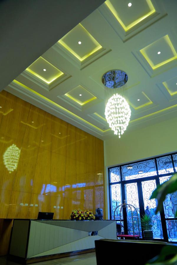 Check Inn Hotel Аддис-Абеба Экстерьер фото