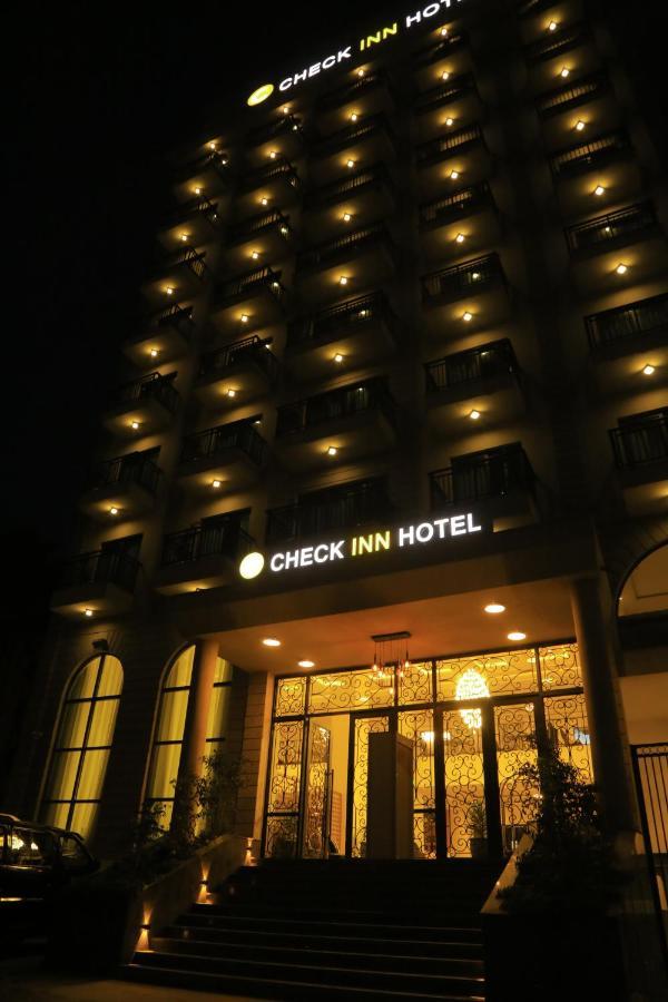Check Inn Hotel Аддис-Абеба Экстерьер фото