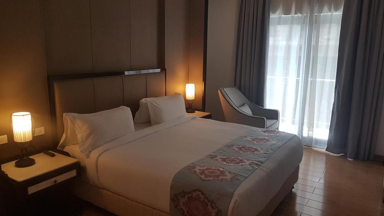 Check Inn Hotel Аддис-Абеба Экстерьер фото