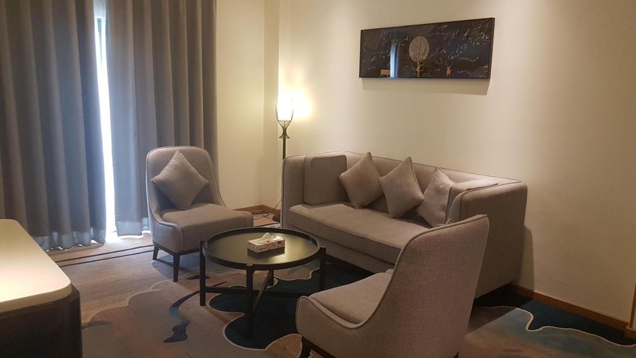 Check Inn Hotel Аддис-Абеба Экстерьер фото