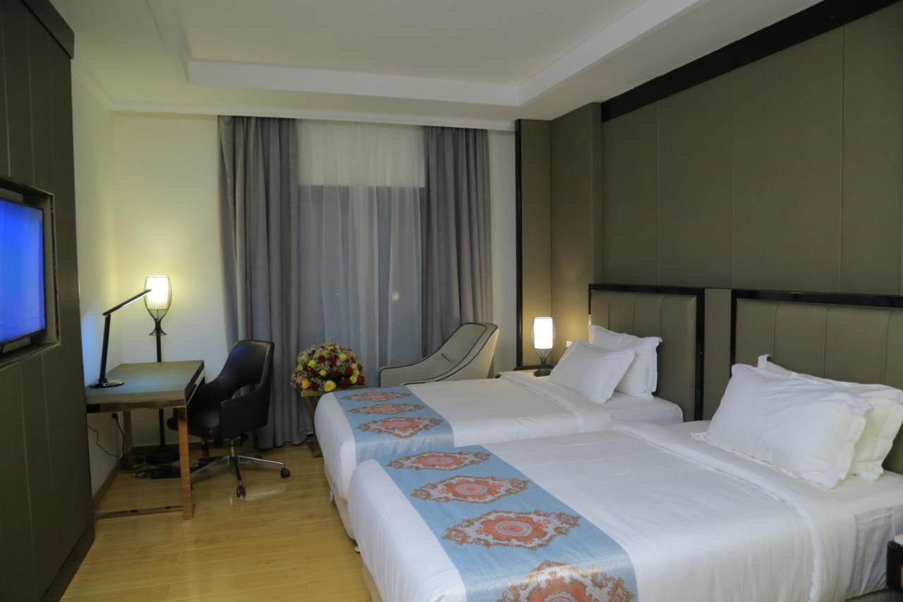 Check Inn Hotel Аддис-Абеба Экстерьер фото